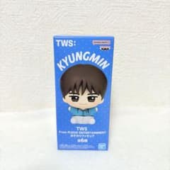 TWS From PLEDIS おすわりフィギュア ギョンミン