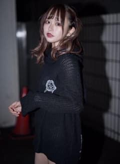kry 日向すず ニットのサムネイル