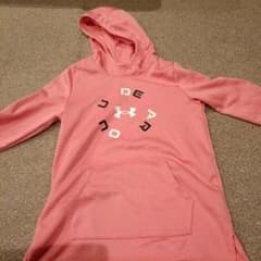 UNDER ARMOUR キッズ パーカー ピンク160のサムネイル