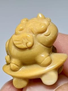 特価品1000▶︎799✨スケボーに乗った可愛いユニコーン アラシャン瑪瑙