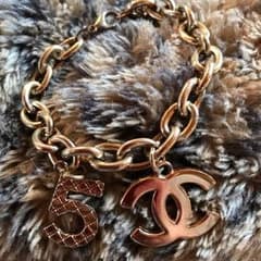 CHANEL ブレスレット【(・ω・)♪様 専用】のサムネイル