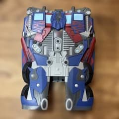 トランスフォーマー オプティマスプライム 変形おもちゃのサムネイル