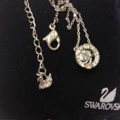 SWAROVSKI ネックレス ダンシングクリスタルストーン シルバーカラー 