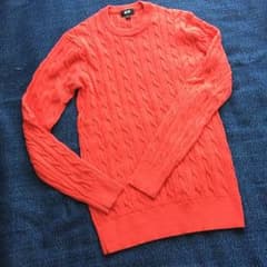 UNIQLO ケーブルニットのサムネイル