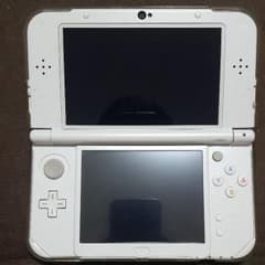 new ニンテンドー 3DS LLのサムネイル