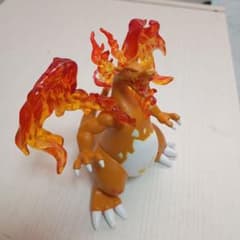 キョダイマックスリザードンフィギアのサムネイル