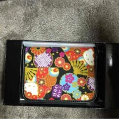 【大幅値下げ】ハローキティ財布のサムネイル