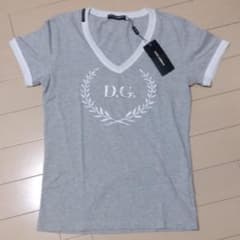 H.K様専用　　ドルチェ＆ガッバーナ　D＆G Tシャツ　Vネックのサムネイル