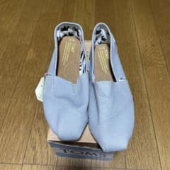 TOMS スリッポン　27センチ　グレーのサムネイル