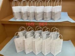 ハンドメイド　ミニ紙袋　16枚セット⭐︎のサムネイル
