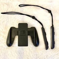 Nintendo Switch コントローラー ブラック ストラップ付きのサムネイル