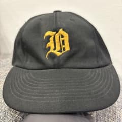MLBデトロイトタイガースベースボールキャップ　90年代ヴィンテージのサムネイル