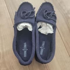 ★新品★MINNETONKA ネイビー モカシン 箱付きのサムネイル