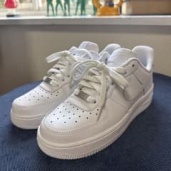 本日限定価格 Nike Air Force 1 '07のサムネイル