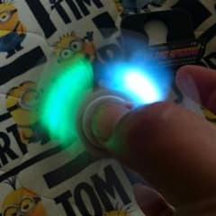 ハンドスピナーのサムネイル