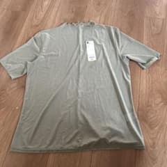 オリーブグリーン シアーTシャツ　Lサイズ新品未使用のサムネイル