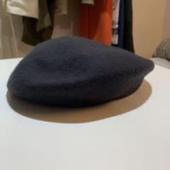 COMES AND GOES ベレー帽のサムネイル