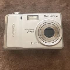 FUJIFILM FinePix F460 デジタルカメラ 本体のみ ジャンク品のサムネイル