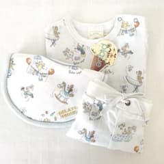 gelato pipue新品　半袖・半ズボン（80-90）スタイ3点セット ピケのサムネイル
