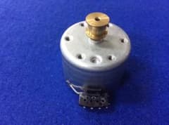 SHE2L【即決即送】三協 カセットモータ SHE2L55 DX-59 V-6030S CR30 Deck1 K-1XW T838 GX-Z6100 [313/180501M] Sankyo DC Motor 1個セット 新品SHE2L即決即送三協 カセットモータ SHE2L55 DX-59 V-6030S