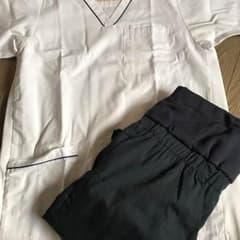 mimiさん専用   マタニティ用スクラブ 上のみのサムネイル