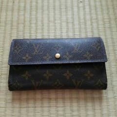 Louis Vuitton  長財布  三つ折りのサムネイル