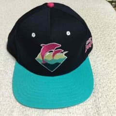 PINK DOLPHIN スナップバックCAPのサムネイル