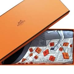 極美品 モノクロ エルメス シルクスカーフ ガヴロッシュ スペース 