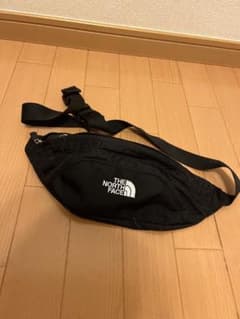 THE NORTH FACE ウエストバッグ Granule ブラック NM7…のサムネイル