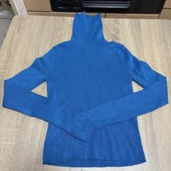ZARA タートルネック ニット ブルー Sのサムネイル