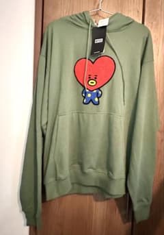 이른 사람 승리! 신품! 희귀! BT21 TATA 파커 카키
