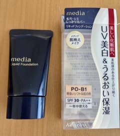 カネボー media リキッドファンデーションUV PO-B1のサムネイル