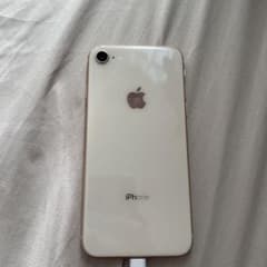 iPhone 8 ゴールド 64 GB docomo 箱付きのサムネイル