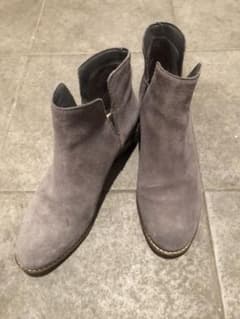 COLE HAANショートブーツのサムネイル