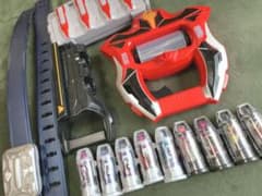 ウルトラマンジード　DXジードライザー　カプセル9つのサムネイル