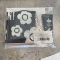 MARY QUANT タオルハンカチ＆ハンドクリーム セットのサムネイル