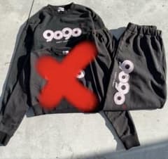 9090s OG Logo Patched Crewneck Sweat - メルカリ
