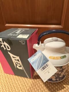 [新品] ZOJIRUSHI 象印 和風ポット AFN-B10 白梅のサムネイル