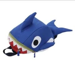 サメ＊リュックのサムネイル