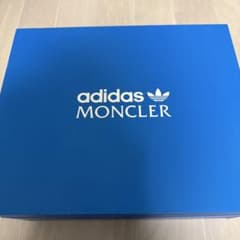 美品　adidas MONCLER NMD Runner スニーカーのサムネイル