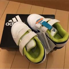 アディダス kids 15cmのサムネイル