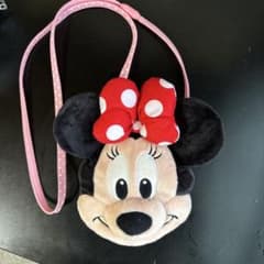ミニー ショルダーバッグ ぬいぐるみ素材のサムネイル
