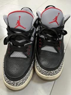 Nike Air Jordan 3 スニーカー 黒/赤/灰のサムネイル