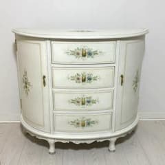 ロココ調アンティーク イタリア 猫脚白家具　あ希少ハンドペイント サイドボード ロココ調アンティーク イタリア 猫脚白家具 あ希少ハンドペイント