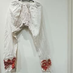ホワイト 刺繍 パンツ