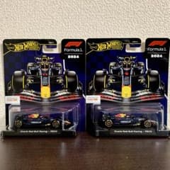 ホットウィール F1 レッドブル 1号車￼ ホットウィール F1 オラクル レッドブル レーシング 1号車 11号車 2台