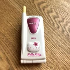 ハローキティ 携帯電話 モックアップ　IDO ハローキティ 携帯電話 IDO - メルカリ