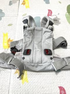 ベビービョルン　ワンカイエアー　one kai air シルバーのサムネイル