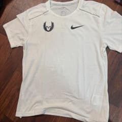 タイムsale再再お値下げ♡NIKE オレゴンプロジェクト　Tシャツのサムネイル