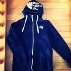 THE NORTH FACE パーカー 黒のサムネイル